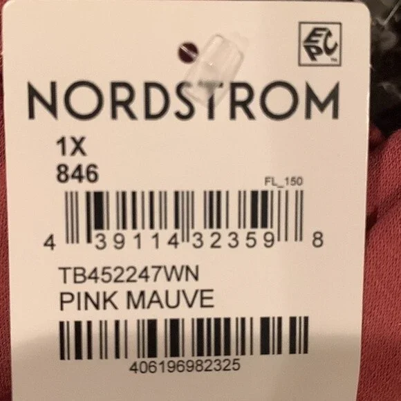 NWT Treasure & Bond Raw Hem Shorts. PINK MAUVE. 1X=18W - Picture 7 of 8